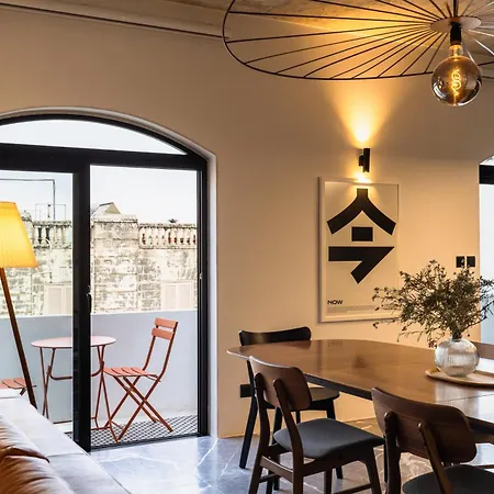 Bamboozle Loft Апартаменты *