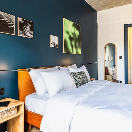 Bamboozle Loft Daire St. Paul's Bay